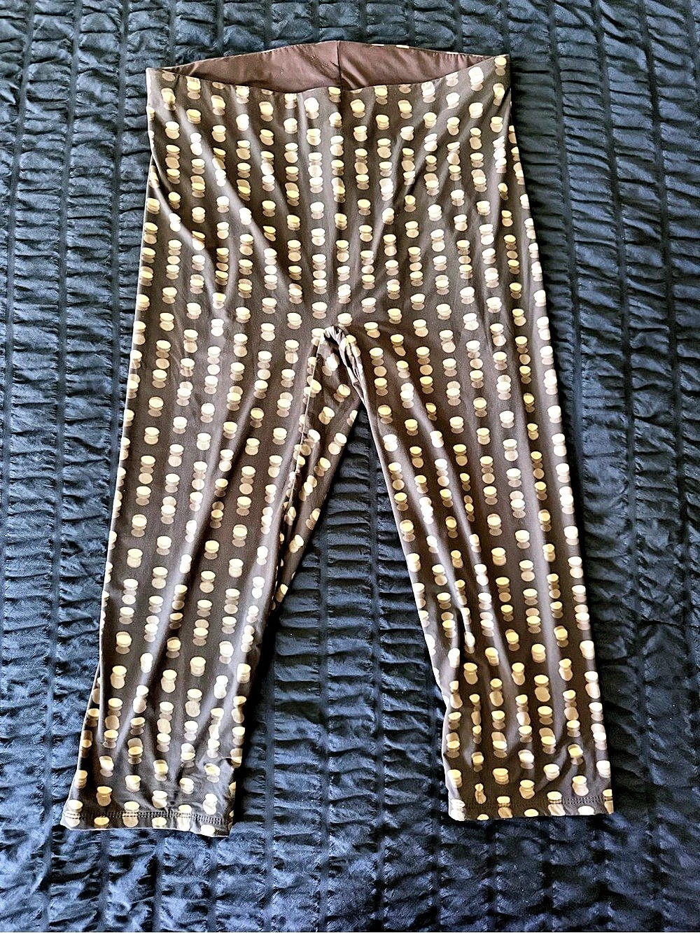 Naked Wardrobe Polka Dot Illusion Naked Print Capri Legging Small